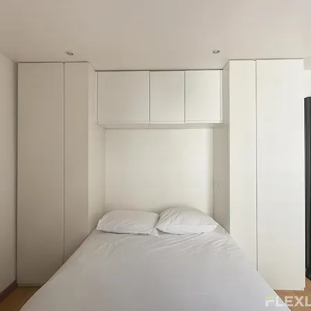 Sunny 1-bed In Marais District Appartamento *